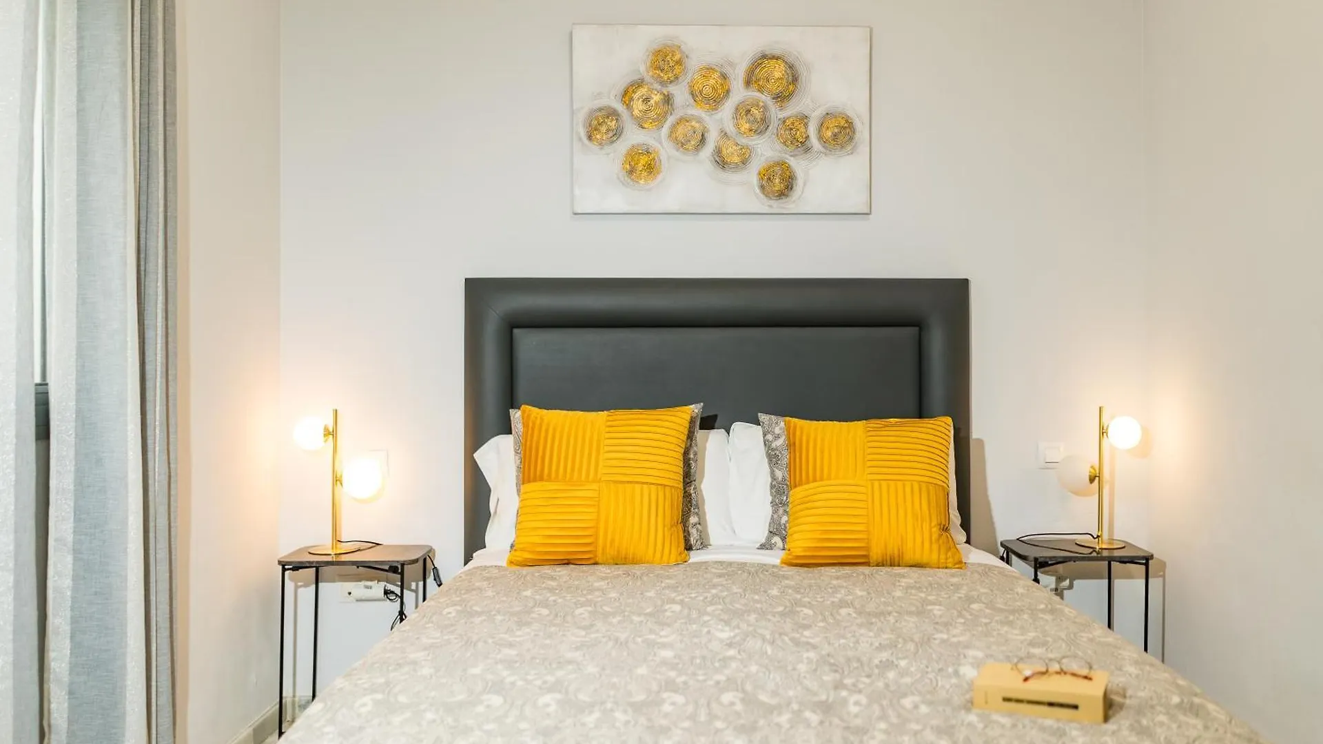 Apartamento Triana Deluxe Con Patio Privado Apartment Seville Spain